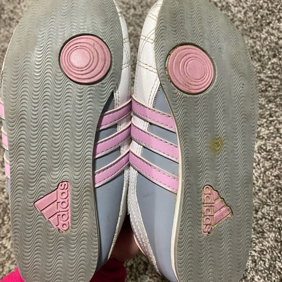 Adidas Girls Sz 10T Runners - Picture 5 of 5